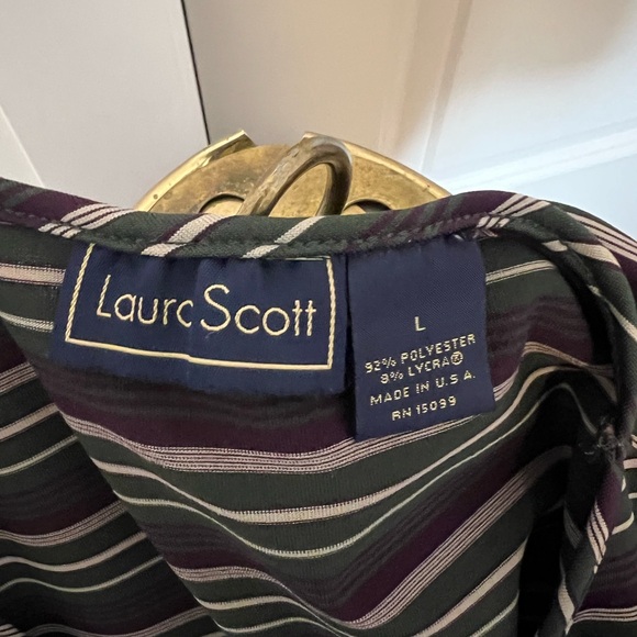 Laura Scott shirt - Picture 4 of 4